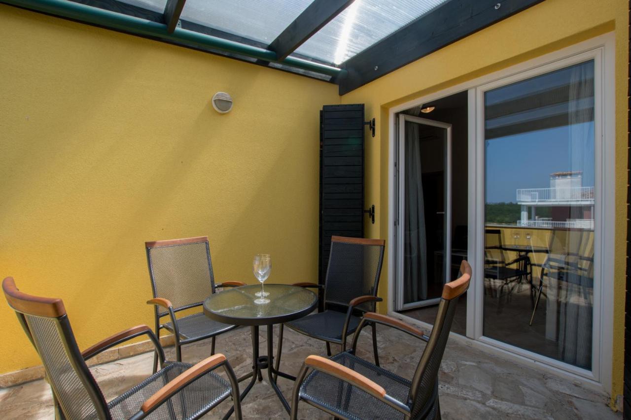 Villas Faro Bašanija Εξωτερικό φωτογραφία